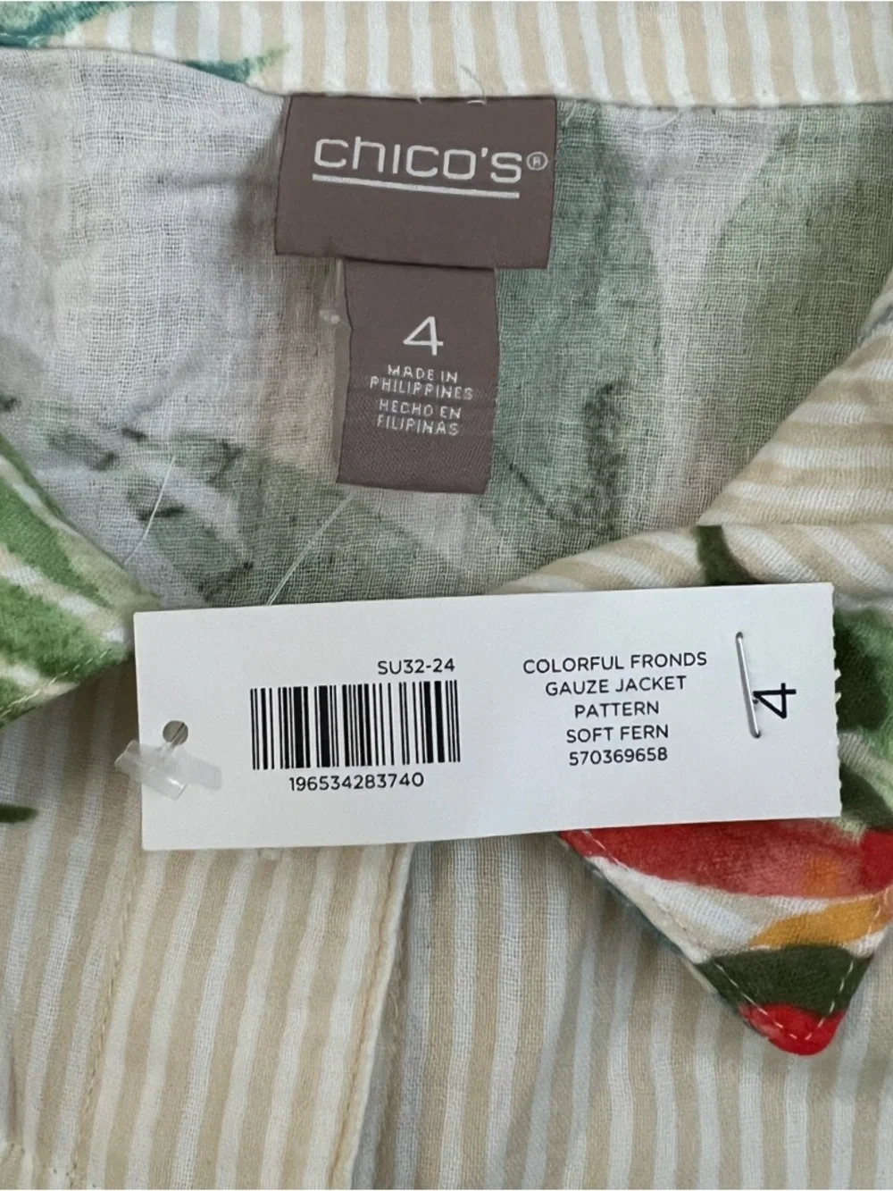 Chicos NWT Tropical Palm Leaf Striped Button Down Top Size 4